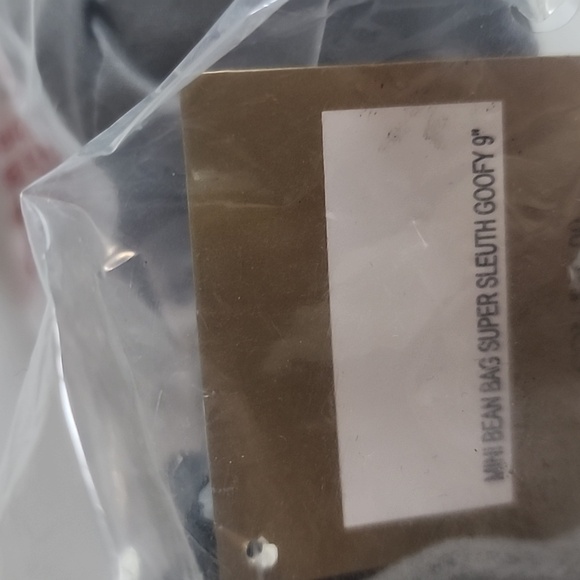 NWT Rare Vintage Disney Store Super Sleuth Goofy & Inspector Mickey Bean Bag Set - Picture 9 of 14